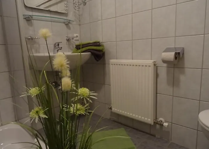 尼德拉撤公寓 菲伯布伦